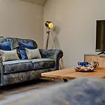 3 Bed In Newquay 90068