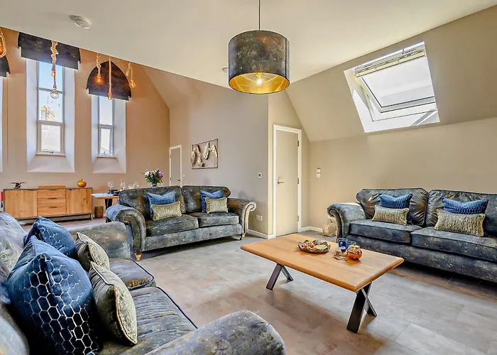 3 Bed In Newquay 90068